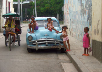 Havana by Omar Estrada